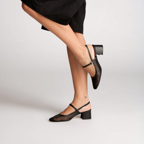Scarpin Diana Preta