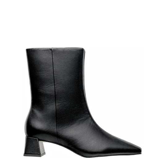 Bota Celina Preta