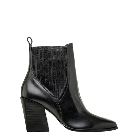 Bota Montana Preta