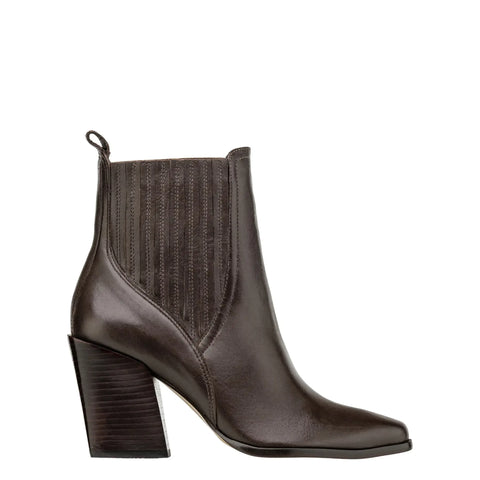 Bota Montana Café