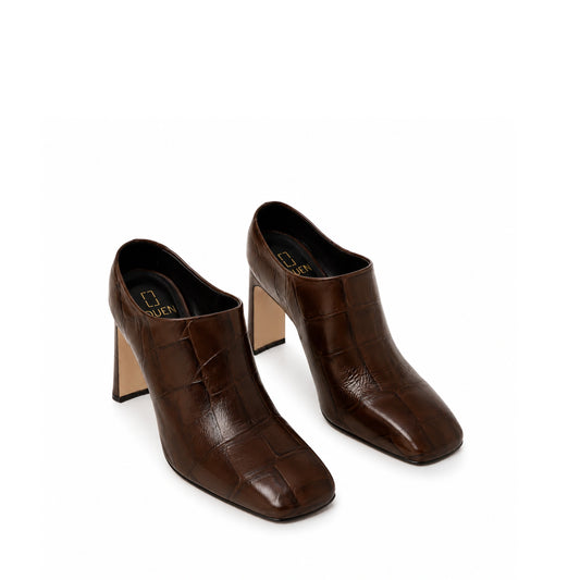 Mule Agnes Marrom