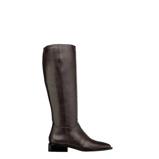 BOTA SELENA CAFE